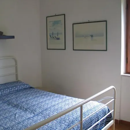 Grande A 100 M. Dal Mare Villa San Felice Circeo